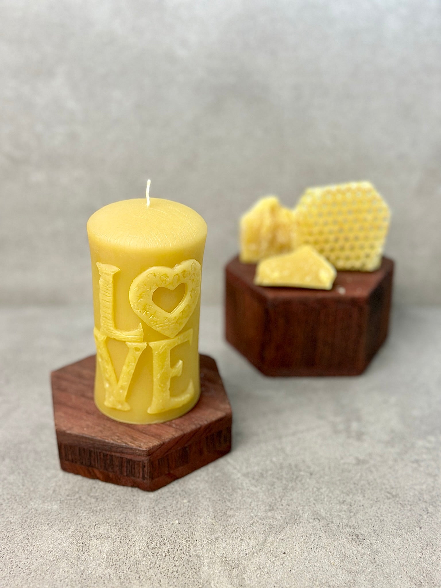 BOUGIE CIRE D'ABEILLE - Cylindre love